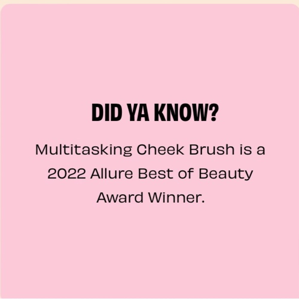 Benefit Multitasking Cheek Brush Retractable - Picture 2 of 8